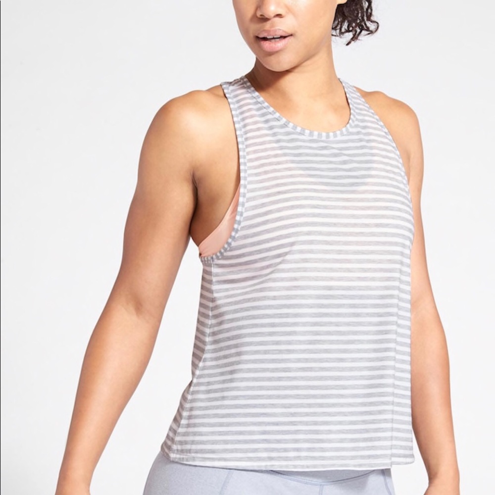 BNWT Athleta Essence Tank XL